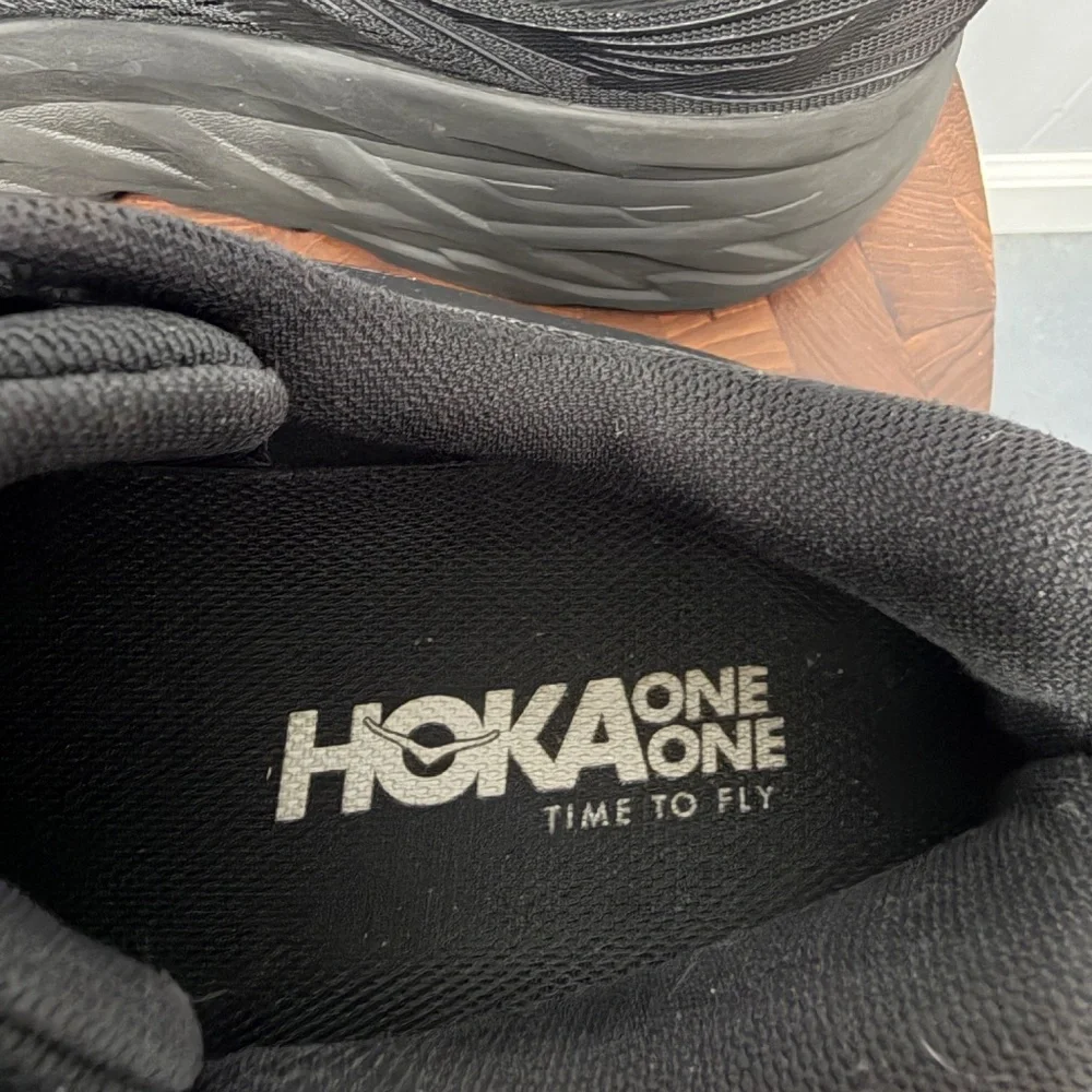 Hoka One One Bondi 7 Black Women's Sneakers Size 11D - Picture 7 of 9
